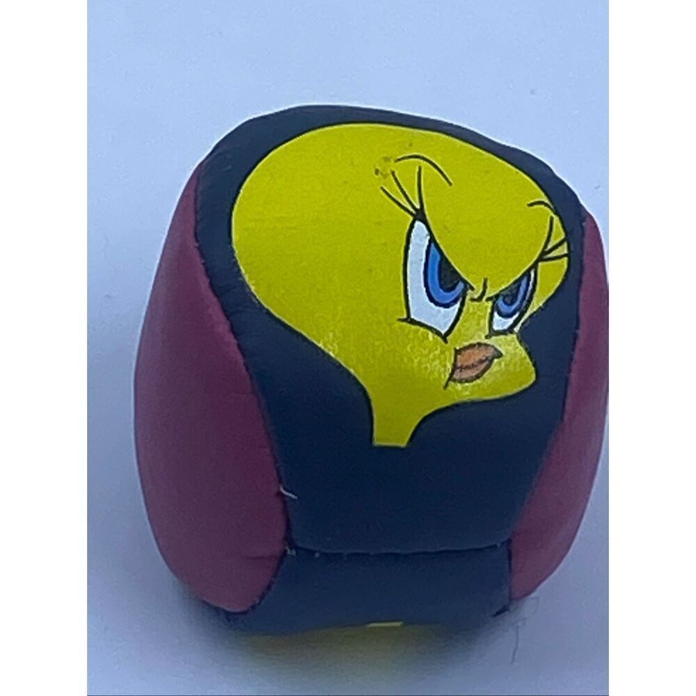 VINTAGE 1996 “TWEETY BIRD” HACKY SACK BALL
